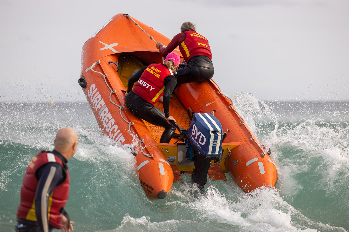 ondi Bathers Surf Life Saving Club IRB Racing team